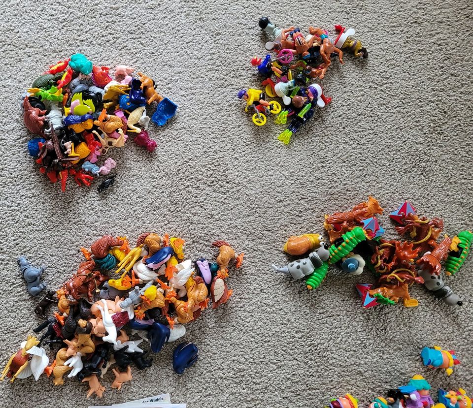 Üei Haribo Figuren Spielzeug Puzzle Beipackzettel in Riesa