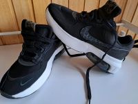 Nike Turnschuhe/Snaeker ☆ sehr neuwertig ☆ Niedersachsen - Neetze Vorschau