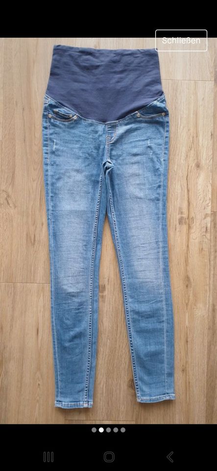 Umstandshose Umstandsjeans H&M Mama Super Skinny S blau Used Look in Cham