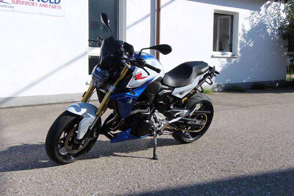 BMW F 900 R Sport Top + Voll + Navi Motorrad Ankauf + Finanz. in Dachau