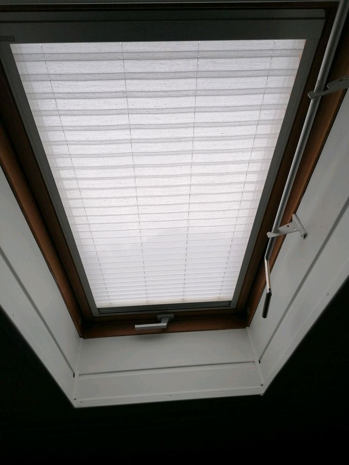 Innenmarkise Doppelrollo für Velux Fenster GHL 206 in Ingolstadt