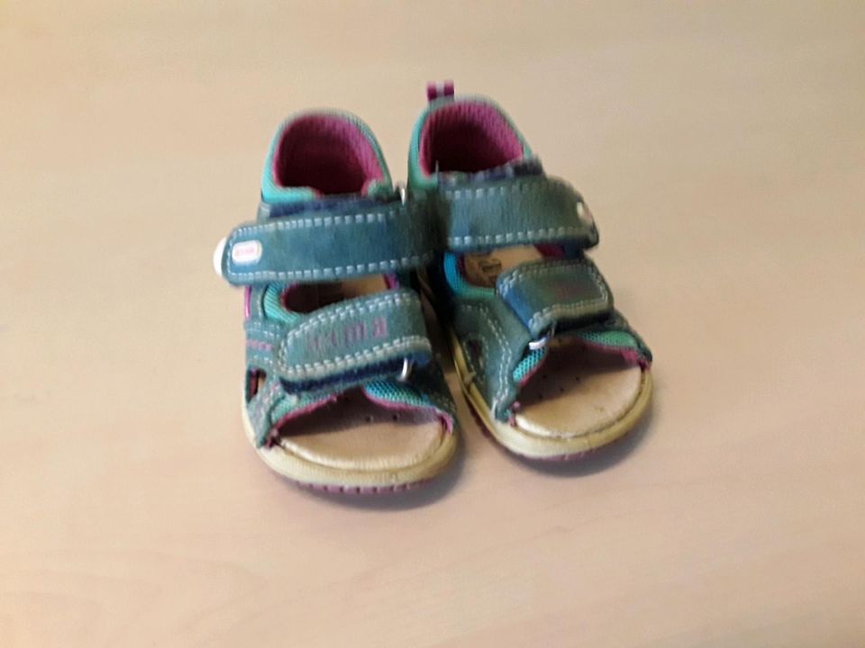 Kinderschuhe Sandalen Gr. 19 in Chemnitz