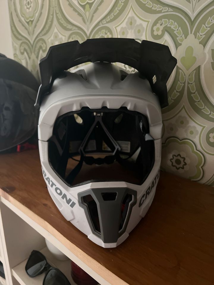 Mountainbike Helm in Fürth