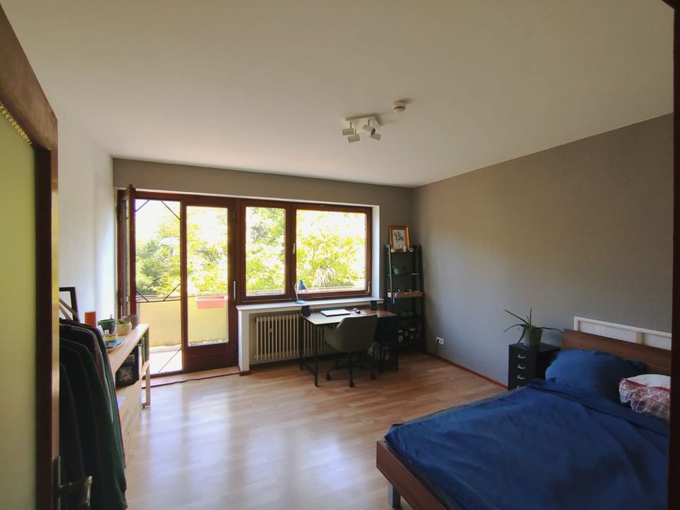 Schöne 3 Zimmer Wohnung auf 110 m2 in Sebaldsbrück in Bremen