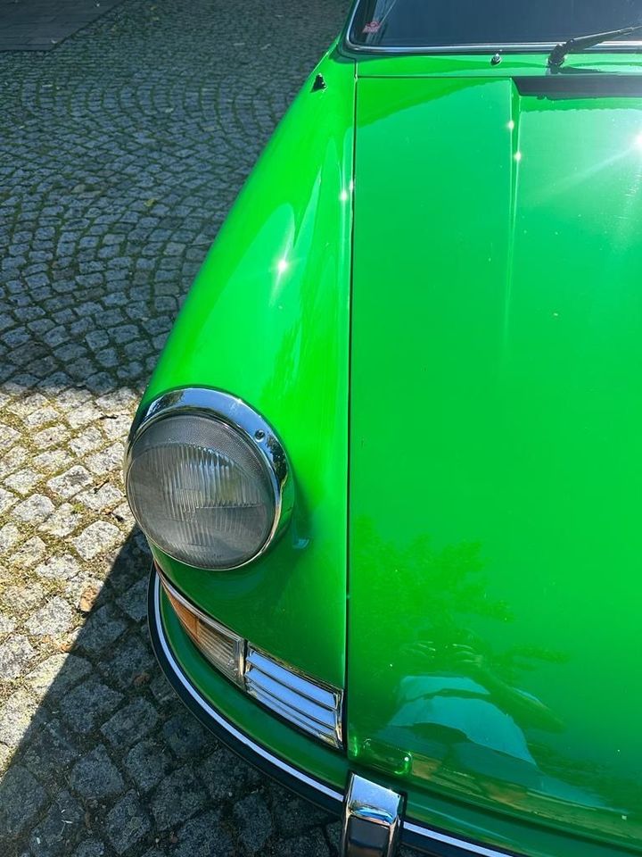 Porsche Porsche 911 2.4 T/E Targa Ölklappe in Frankfurt am Main