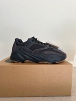 Adidas Yeezy Boost 700 | Utility Black | EU 38 Frankfurt am Main - Gutleutviertel Vorschau