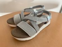 Wunderschöne Sandalen Unisa 38 Schuhe Silber Paul Green wNEU Düsseldorf - Eller Vorschau