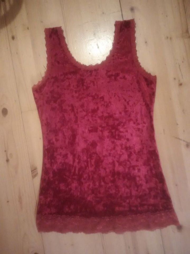 Super Top Oberteil Samt Spitze Rot Italien WOW Neapel Design Chic in Gilching