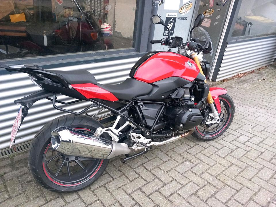 BMW R1200R LC 3 Pakete in Lohne (Oldenburg)