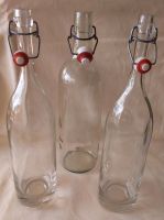 3 Glasflaschen mit Bügelverschluß / 1 × 1l + 2 x 0,5l West - Unterliederbach Vorschau