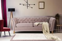 Newport 3er Sofa Couch Knopfheftung Rosa UVP 759 € - 3552 Nordrhein-Westfalen - Bad Driburg Vorschau