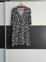 Damen Shirt Tunika, Gr. 42, schwarz/weiß, sehr guter Zustand Nordrhein-Westfalen - Mönchengladbach Vorschau