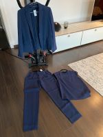 Strenesse Anzug Kostüm Blazer und Hose marineblau 34 Neu Bayern - Neufarn Vorschau