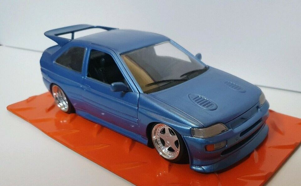 1:18 Ford Escort RS Cosworth von UT Models UNIKAT TUNING in Kammerforst