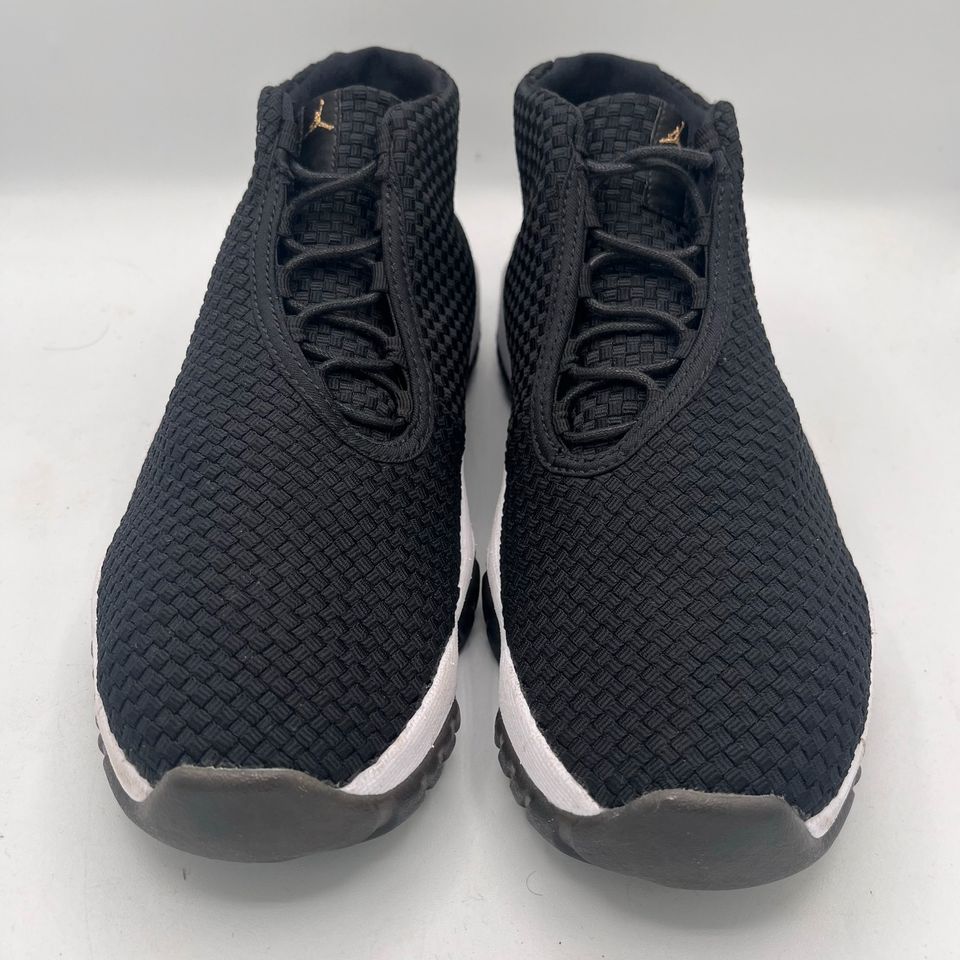 Air Jordan Future Woven black 11 Retro High OG low horizon white in Lage