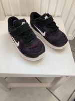 Nike Turnschuhe Größe 25 Hessen - Eichenzell Vorschau