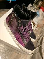 Mcm Sneaker Lila /Größe 39 Brandenburg - Strausberg Vorschau