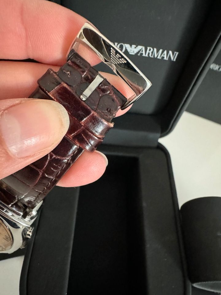 Emporio Armani Armbanduhr echt Leder neu Herrenuhr in Saarbrücken