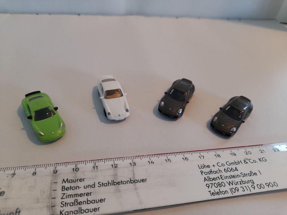 5x Porsche Modellautos 3,5 cm in Höchberg