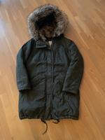 S. Oliver Parka Winterjacke oliv 40 dunkelgrün Khaki Schleswig-Holstein - Witzhave Vorschau