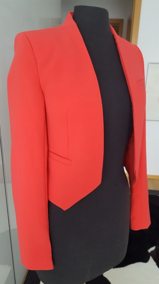 Gina Trikot kurze Jacke 34/36 orange/rot voll unterfüttert Neu in Freiburg im Breisgau