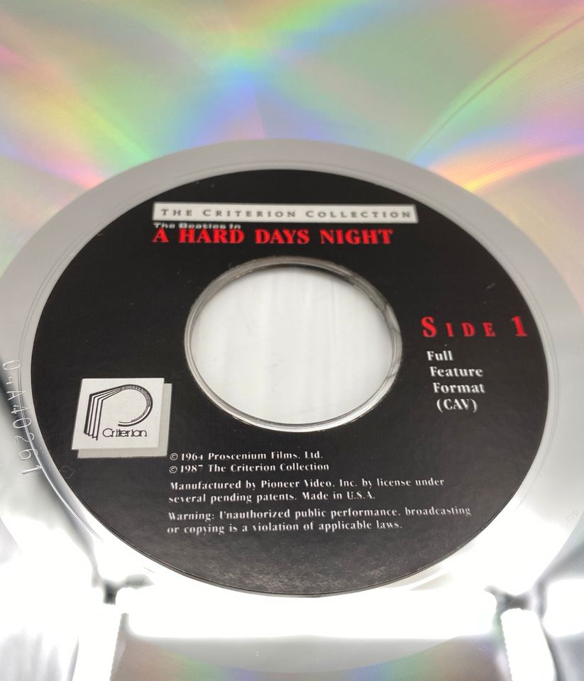 * THE BEATLES A HARD DAY'S NIGHT CRITERION COLLECTION LASER DISC in Berlin