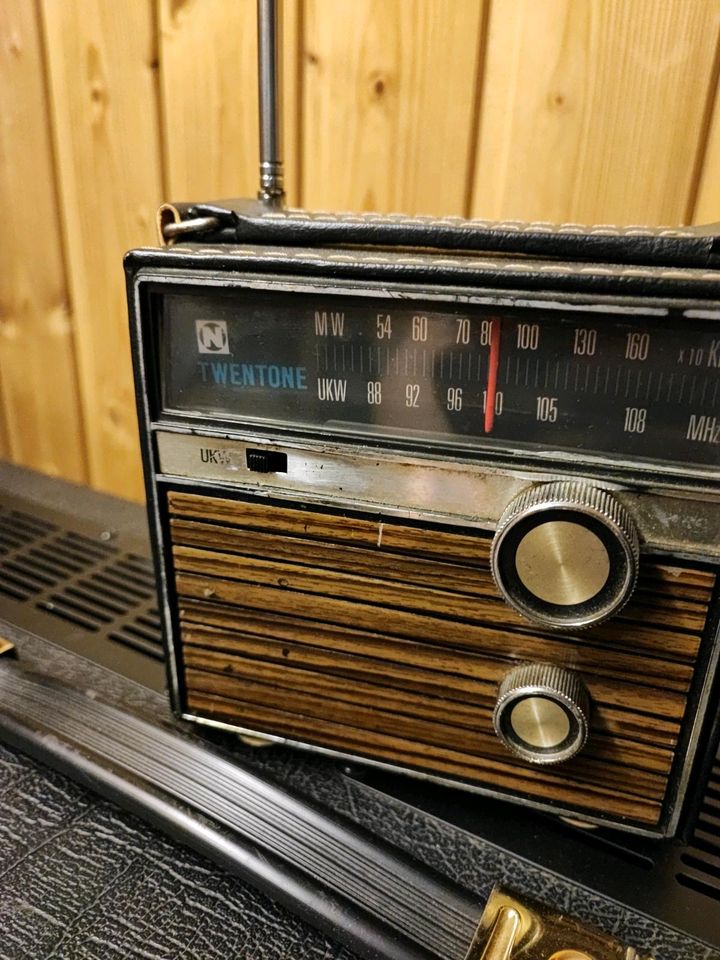 Radio alt. Alte Radios. Radio in Saarbrücken