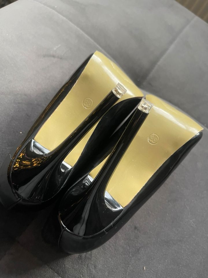 Damen Pumps schwarz, 38 neu in Lüdenscheid