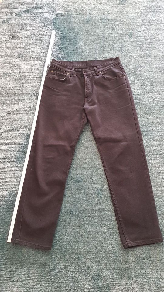 Oldaxe Regular fit Men - Jeans schwarz 34-30 100%BW - Neuwertig in  Baden-Württemberg - Heilbronn | eBay Kleinanzeigen ist jetzt Kleinanzeigen