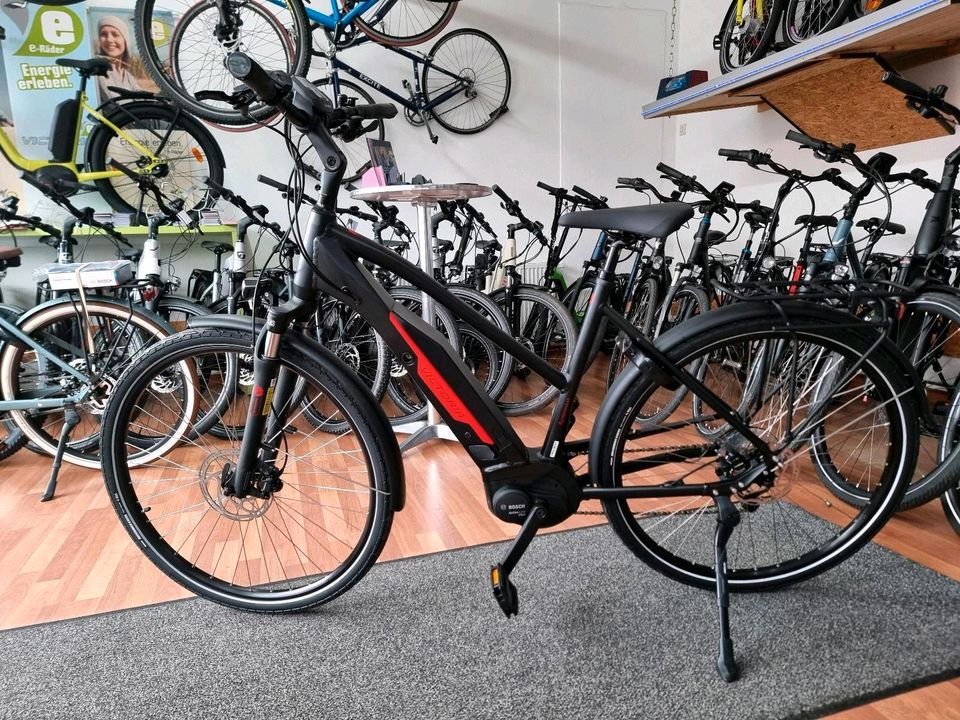 E Bike Lagerverkauf NEU Victoria Bosch Active Line Plus, 500 Wh in Langenhagen