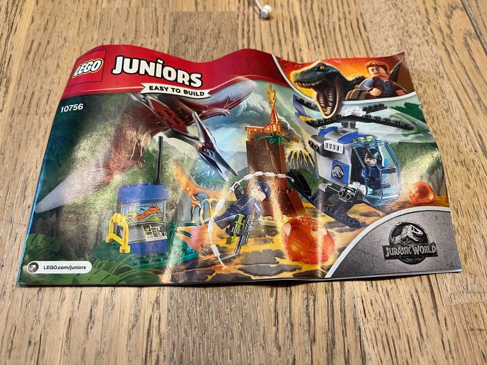 Lego Jurassic World Juniors Set 10756 in Brück