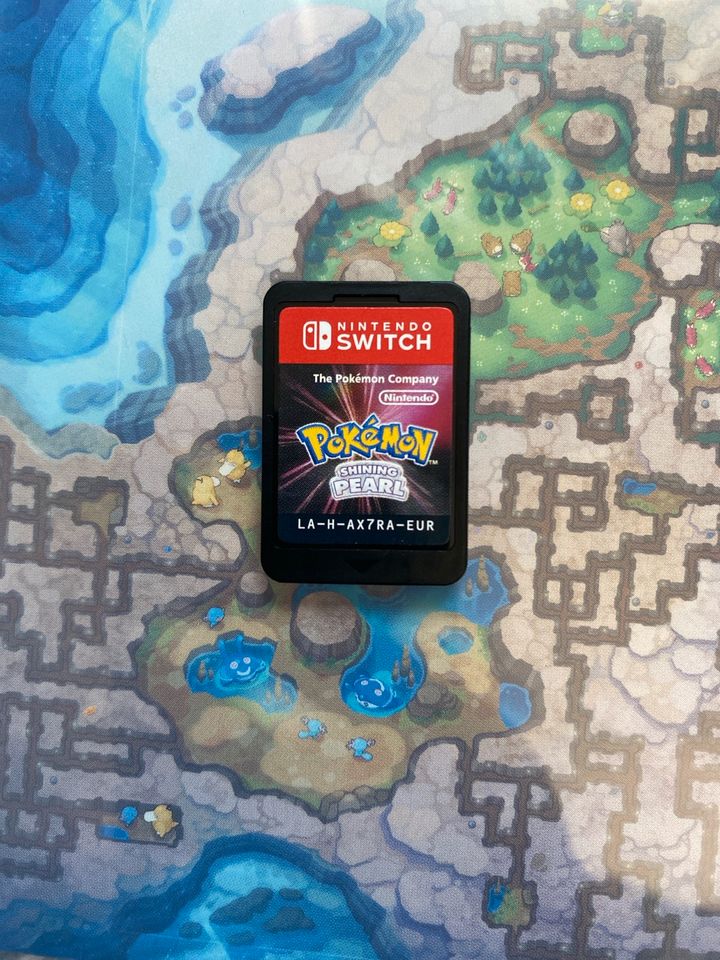 Pokémon Leuchtende Perle Nintendo Switch in Uslar