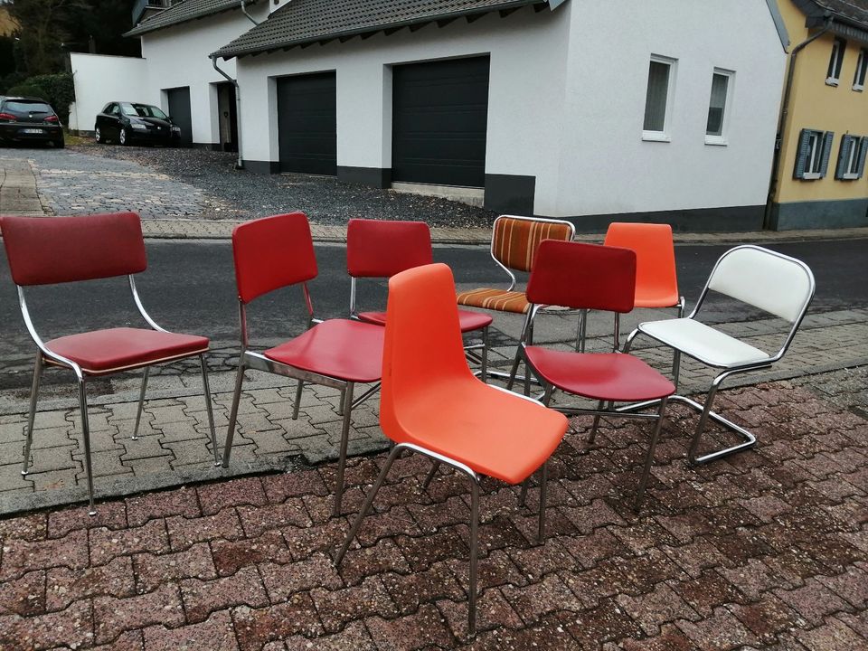 Mid century Vintage Stühle Stuhl Küchenstuhl Eßzimmerstühle in Taunusstein