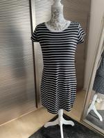 T-Shirt Kleid, Gr. S, schwarz-weiß Nordrhein-Westfalen - Burscheid Vorschau