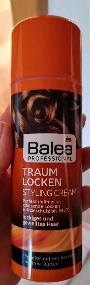 Traumlocken, Haarpflege, Styling in Essen