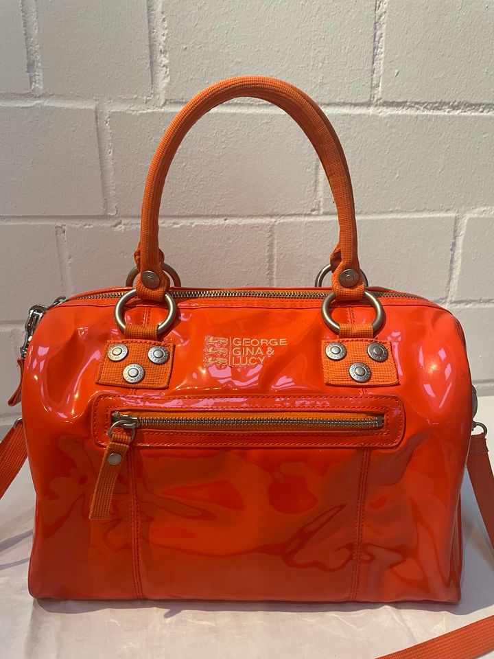 Lacktasche von Gina & Lucy in Orange in Düsseldorf