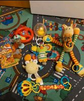 Babyspielzeuge Set Lamaze, Klangball,Spieluhr/Spielzeug Paket Nordrhein-Westfalen - Wesel Vorschau