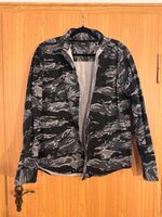 HUF Camouflage Hemd, Gr. XL, schwarz, Camo, Supreme Shirt Bayern - Augsburg Vorschau