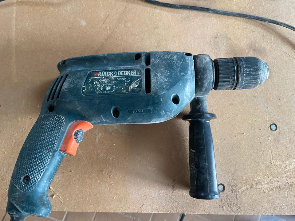 Black & Decker Bohrmaschine KD355CRE 600 Watt Twislok in Lohmar