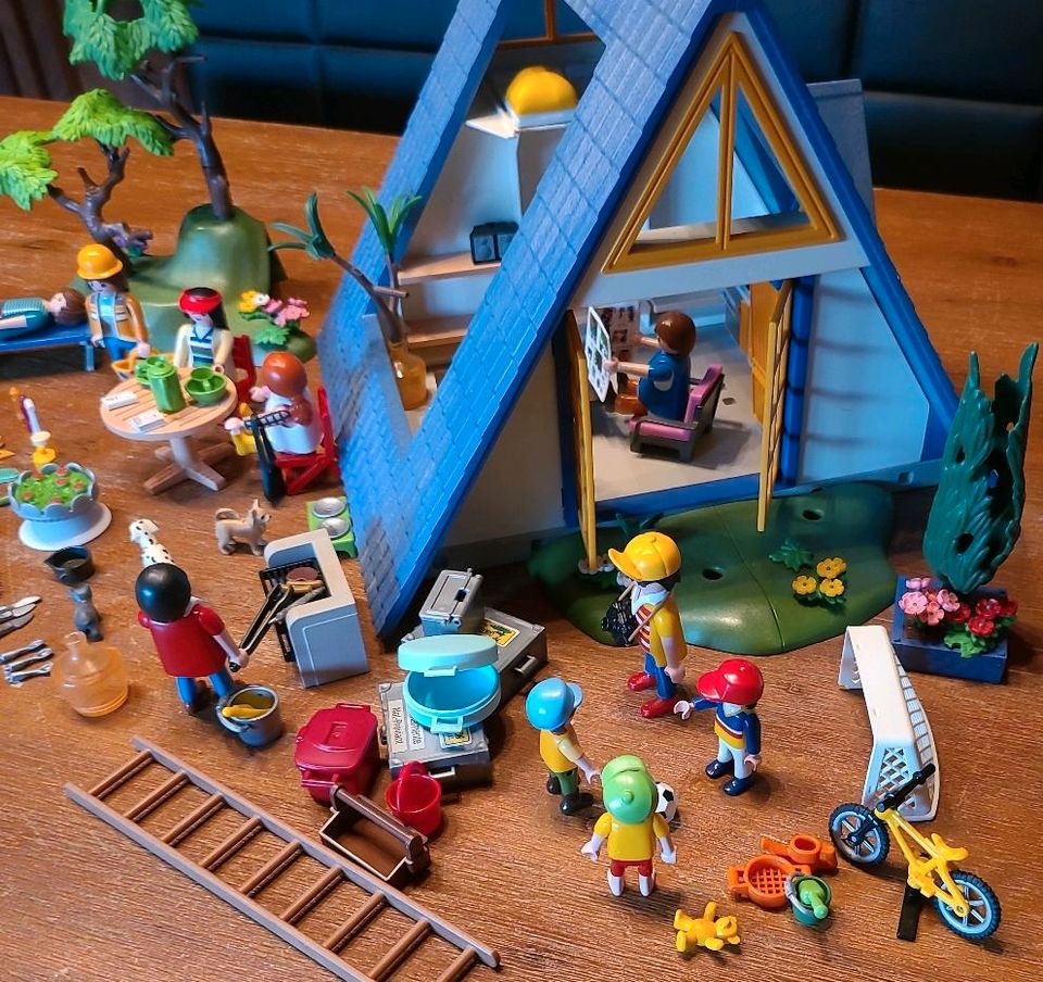 Heute für 35 € ! Playmobil Ferienhaus in Königsbrunn