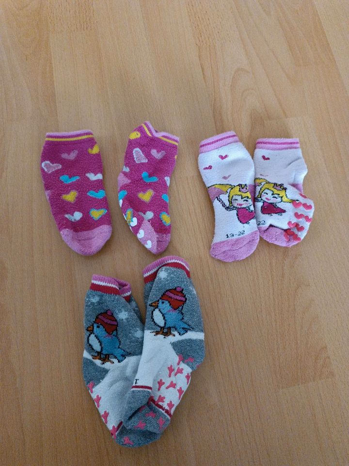 Paket 3 stoppersocken Socken Mädchen 19-22 in Markt Schwaben