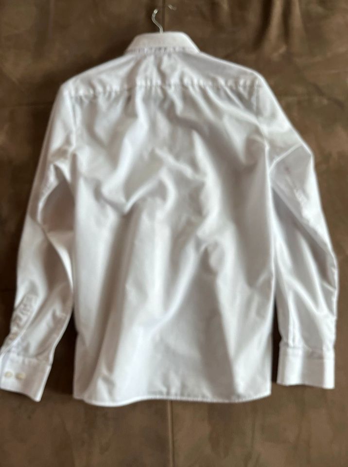 Hemd, weiß, slimfit, Größe 164 / 176 in Freilassing