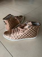 Geox Ankle Boots Halbschuhe Roségold 38 NEU Nordrhein-Westfalen - Büren Vorschau