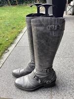 Graue Stiefel Trialmaster von Belstaff (Größe 38) Niedersachsen - Buxtehude Vorschau