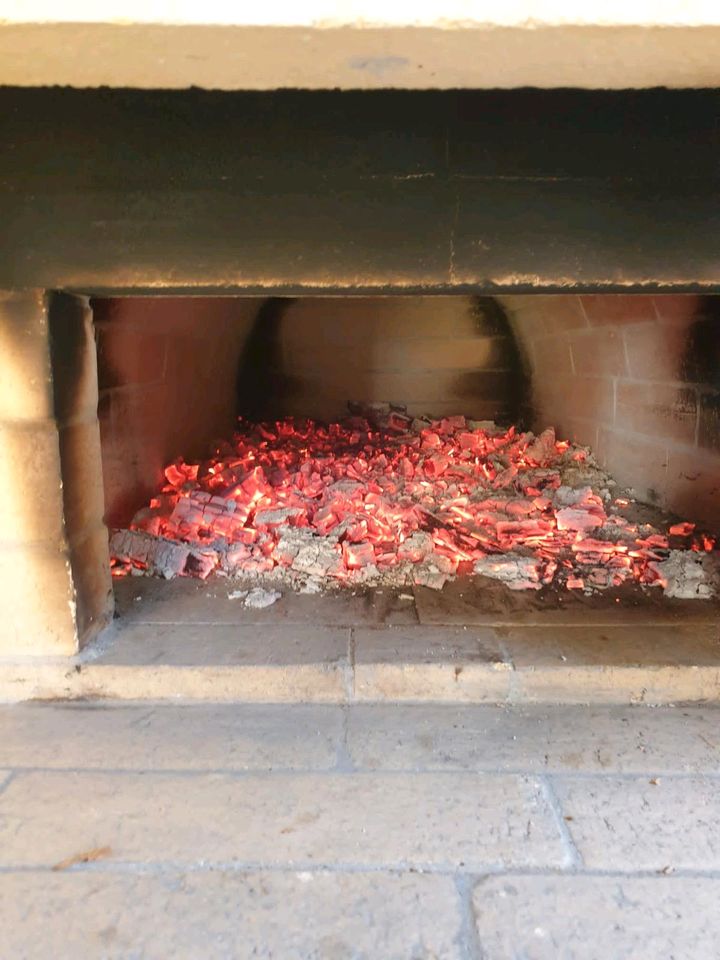 Gemeinsames Brot backen im Holzbackofen  an 2 Tagen in Kördorf