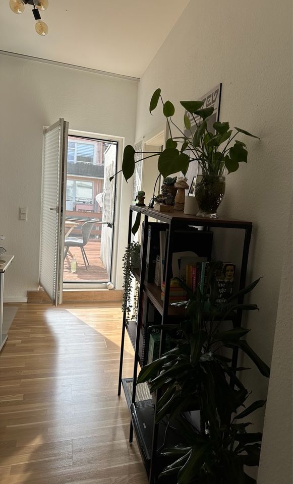 Helle 2,5 Zimmer Wohnung in Krefeld