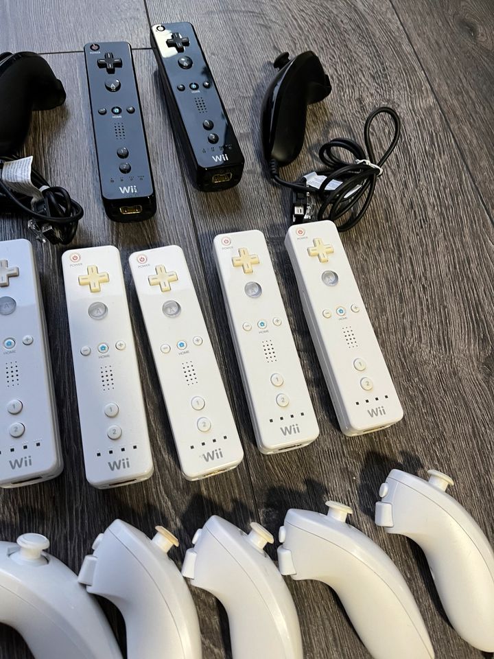 Nintendo Wii / Controller / Fernbedienung / Original in Koblenz