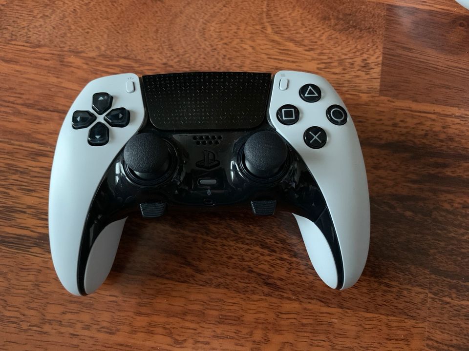 PS5 Edge Controller in Ludwigshafen