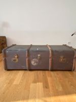 Antiker Vintage Koffer Überseekoffer LV Style Hessen - Bad Homburg Vorschau