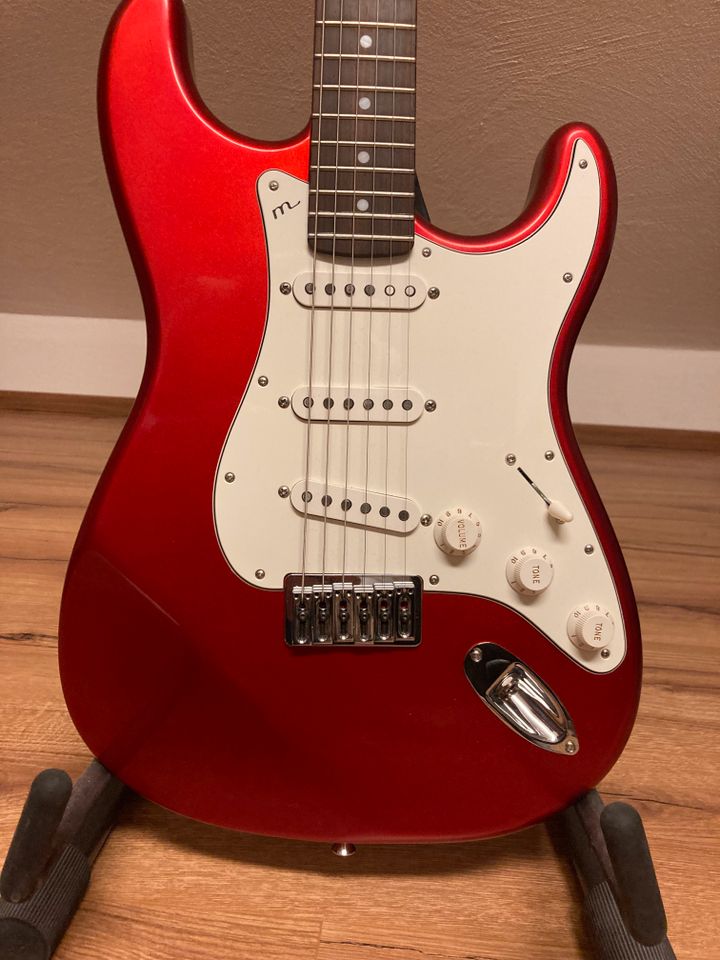 Moews Stratocaster / Salinger  hardtail  candy apple red in Hiltrup